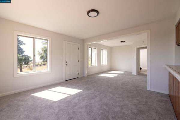 29200 Bodega St, Hayward, CA 94544