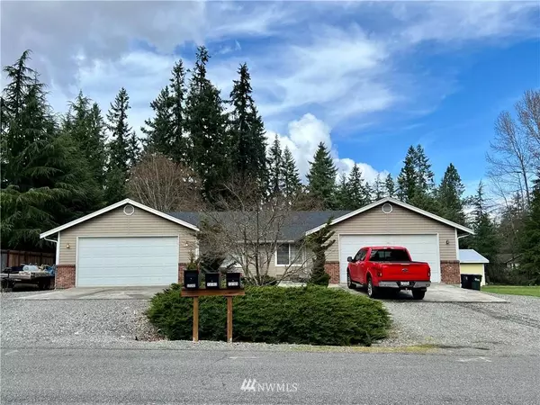 13103 13105 151st ST E, Puyallup, WA 98374