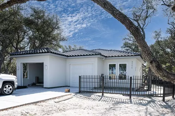 2406 Royal Oaks Trail, Fulton, TX 78358