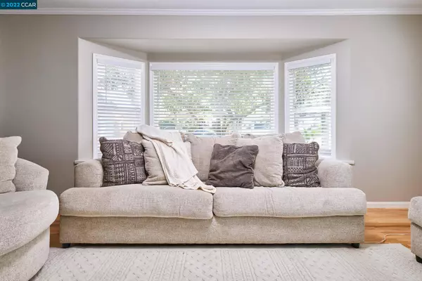 1354 Pine St, Pittsburg, CA 94565