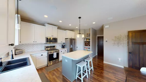 20400 June Grass DR, Big Lake, MN 55330