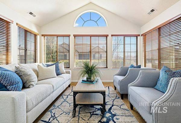 2816 N Cloverdale Rd, Boise, ID 83713