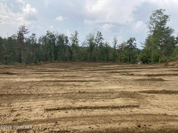 0 South line, Providence, NY 12850