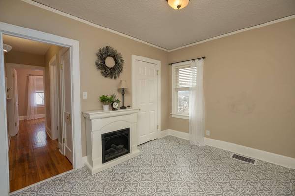 121 19th ST SW, Rochester, MN 55902