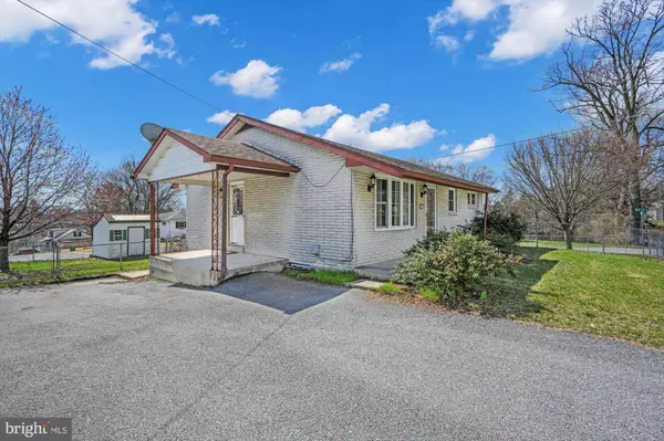 628 ELIZABETH ST, Lebanon, PA 17046