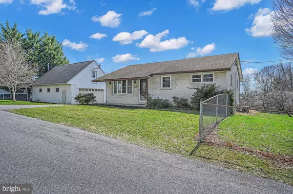 628 ELIZABETH ST, Lebanon, PA 17046