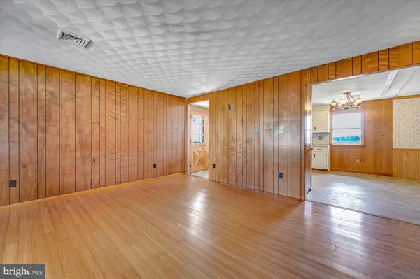 628 ELIZABETH ST, Lebanon, PA 17046