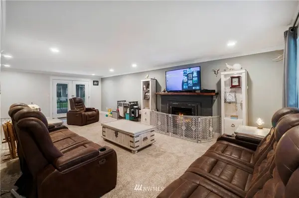 7127 142nd Street Ct E, Puyallup, WA 98373