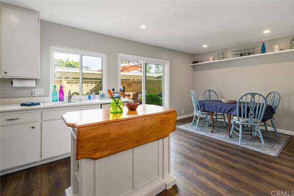 76 Timber RUN #3, Irvine, CA 92614