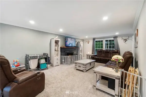 7127 142nd Street Ct E, Puyallup, WA 98373