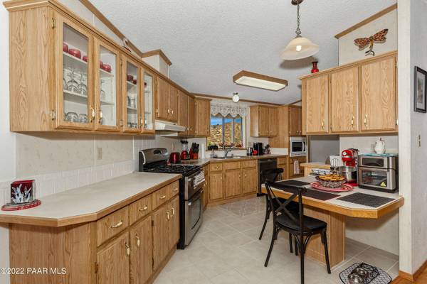 2552 Hilltop Road, Prescott, AZ 86301