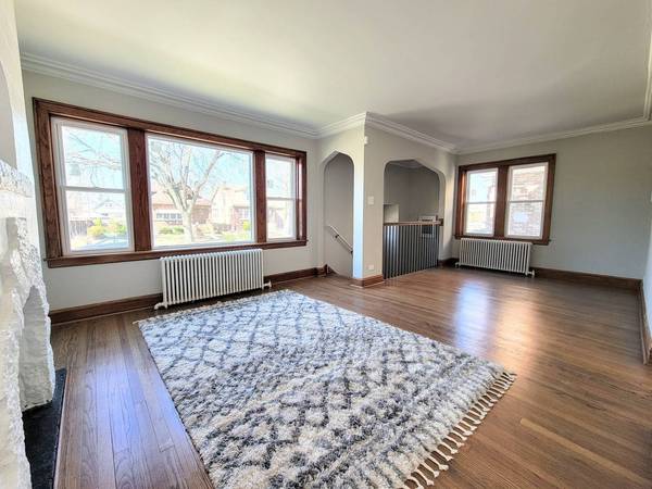 1245 S 12th AVE, Maywood, IL 60153