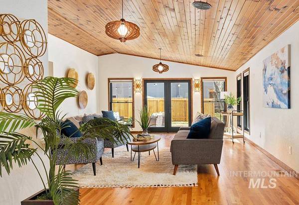 1900 S Londoner Way, Boise, ID 83706