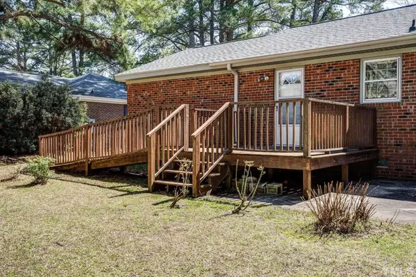 1106 Raleigh Road Parkway, Wilson, NC 27896