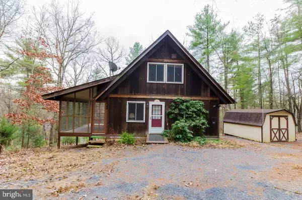 90 MORGAN ST, Basye, VA 22810