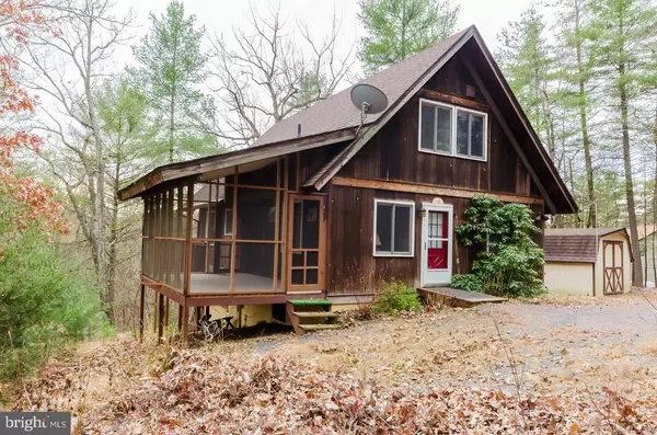 90 MORGAN ST, Basye, VA 22810