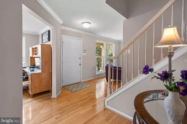 2 RAINDROP CIR, Reisterstown, MD 21136