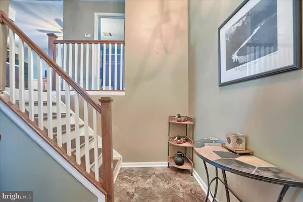 3340 TAUNTON DR, York, PA 17402