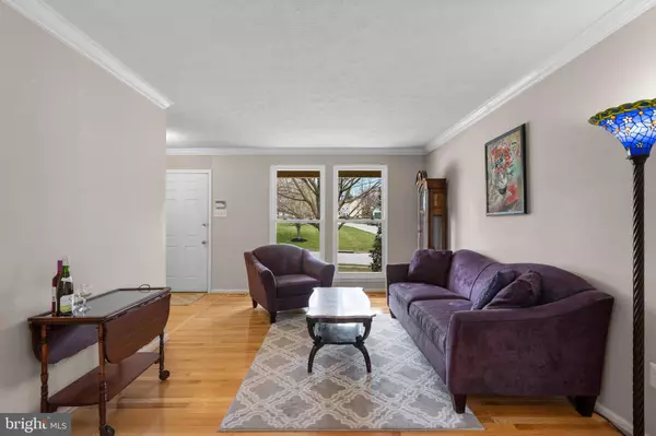 2 RAINDROP CIR, Reisterstown, MD 21136