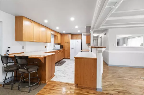 1232 141st ST E, Tacoma, WA 98445