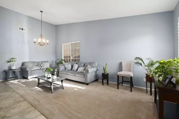 1139 Tulip Way, San Jacinto, CA 92582