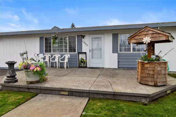 1232 141st ST E, Tacoma, WA 98445