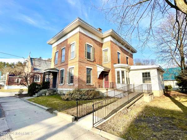 22 Broadway, Fonda, NY 12068