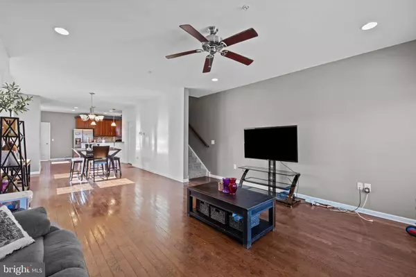 7608 WILLIAMS AVE, Philadelphia, PA 19150