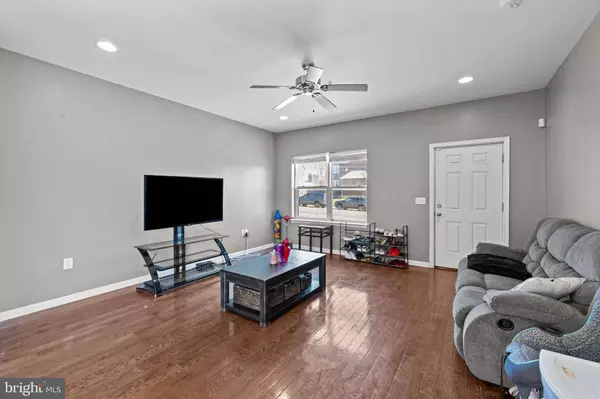 7608 WILLIAMS AVE, Philadelphia, PA 19150