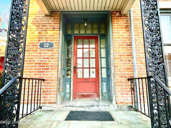 22 Broadway, Fonda, NY 12068