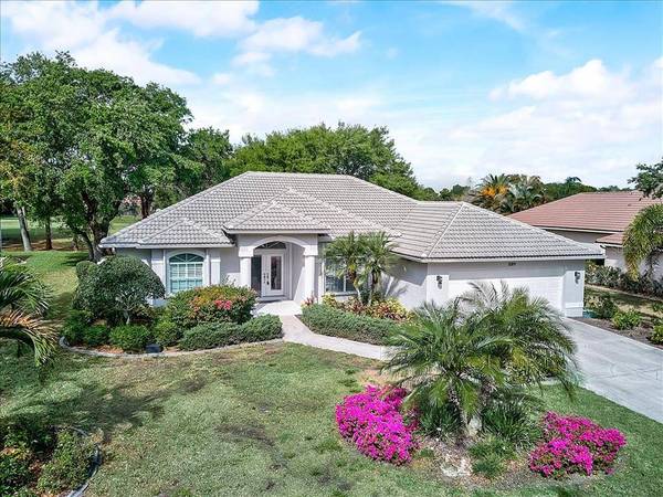 2189 CALUSA LAKES BLVD, Nokomis, FL 34275