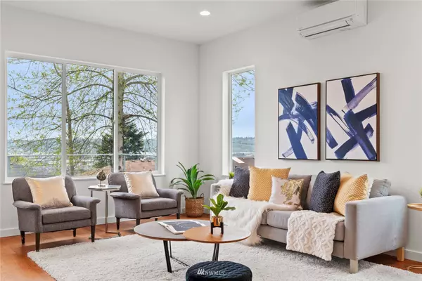 2851 S Othello ST, Seattle, WA 98108