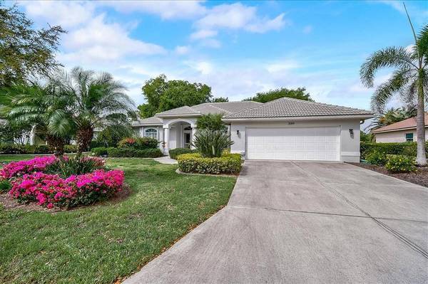 2189 CALUSA LAKES BLVD, Nokomis, FL 34275