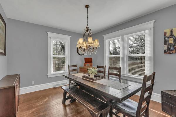 73 W Plum Street, Westerville, OH 43081