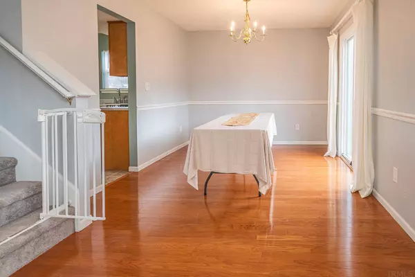 5543 W Cobblestone Street, Bloomington, IN 47403-8958