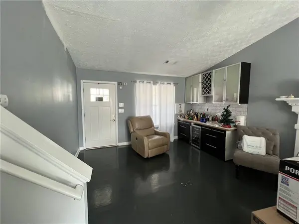 525 Oakland RD, Lawrenceville, GA 30044