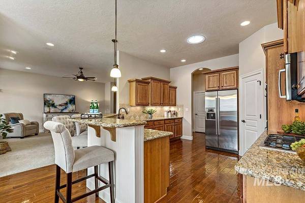 2859 S Garibaldi Ave, Meridian, ID 83642