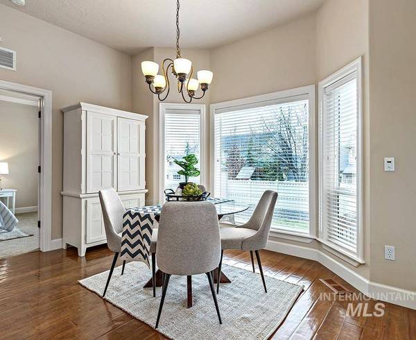 2859 S Garibaldi Ave, Meridian, ID 83642