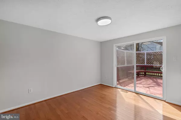 18004 SILVER LEAF DR, Gaithersburg, MD 20877