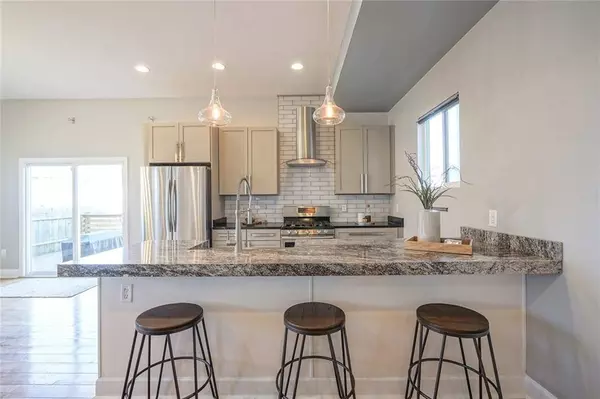 1234 Lexington AVE, Indianapolis, IN 46203