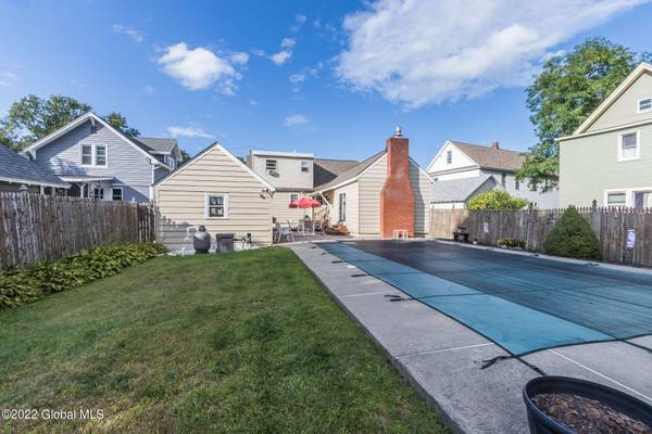 111 Frances  ST, Amsterdam, NY 12010