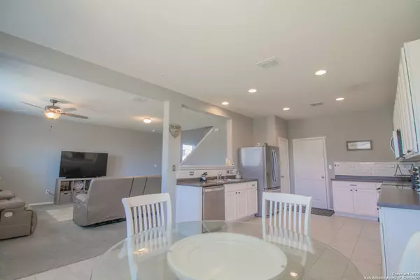 12024 SILVER LINING, San Antonio, TX 78254-4680