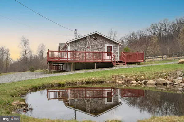 283 BROOKLYNS WAY, Great Cacapon, WV 25422