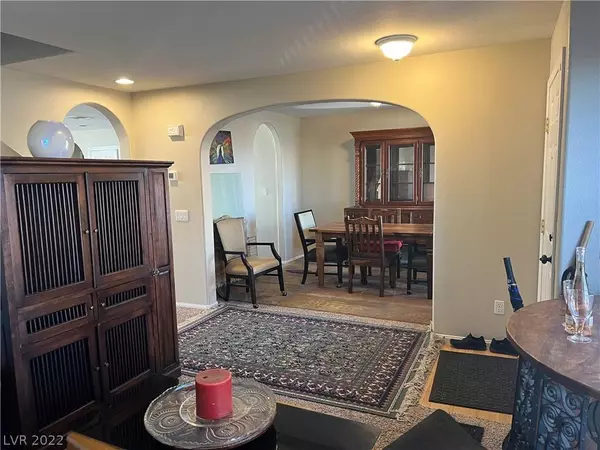 5209 El Prado Heights Street, North Las Vegas, NV 89081