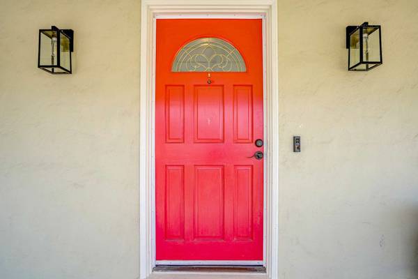 522 Capuchino Dr, Millbrae, CA 94030