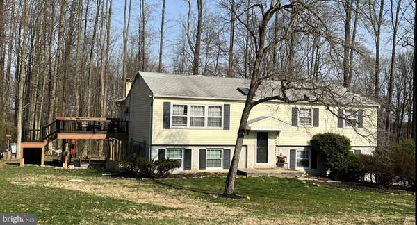 318 HORSESHOE LN