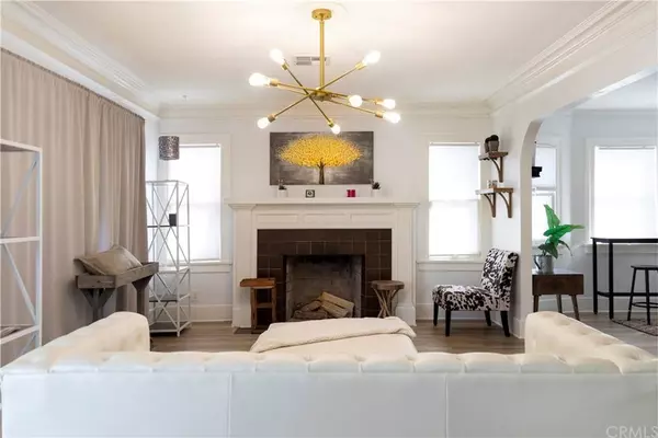 1051 5th AVE, Los Angeles, CA 90019