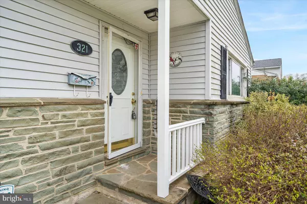 321 VALLEY COURT RD, Lutherville Timonium, MD 21093