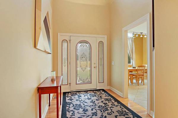 36470 N Tara CT, Ingleside, IL 60041