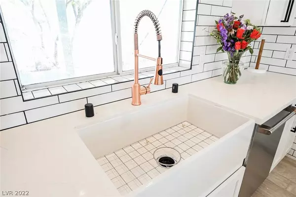 8950 Lindell Road, Las Vegas, NV 89139